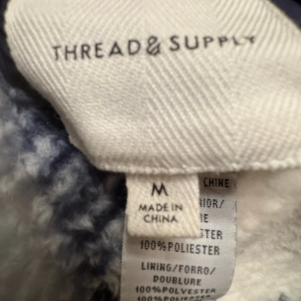 NWOT Reversible Plush Vest - Navy And Cream - Picture 5 of 6